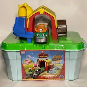 Mighty Express Farm Station Adventure Bucket